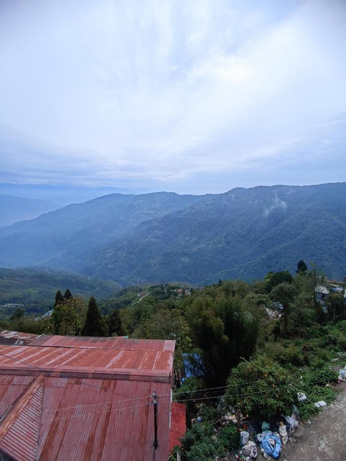 Bastola Stay Darjeeling  Bagian luar foto